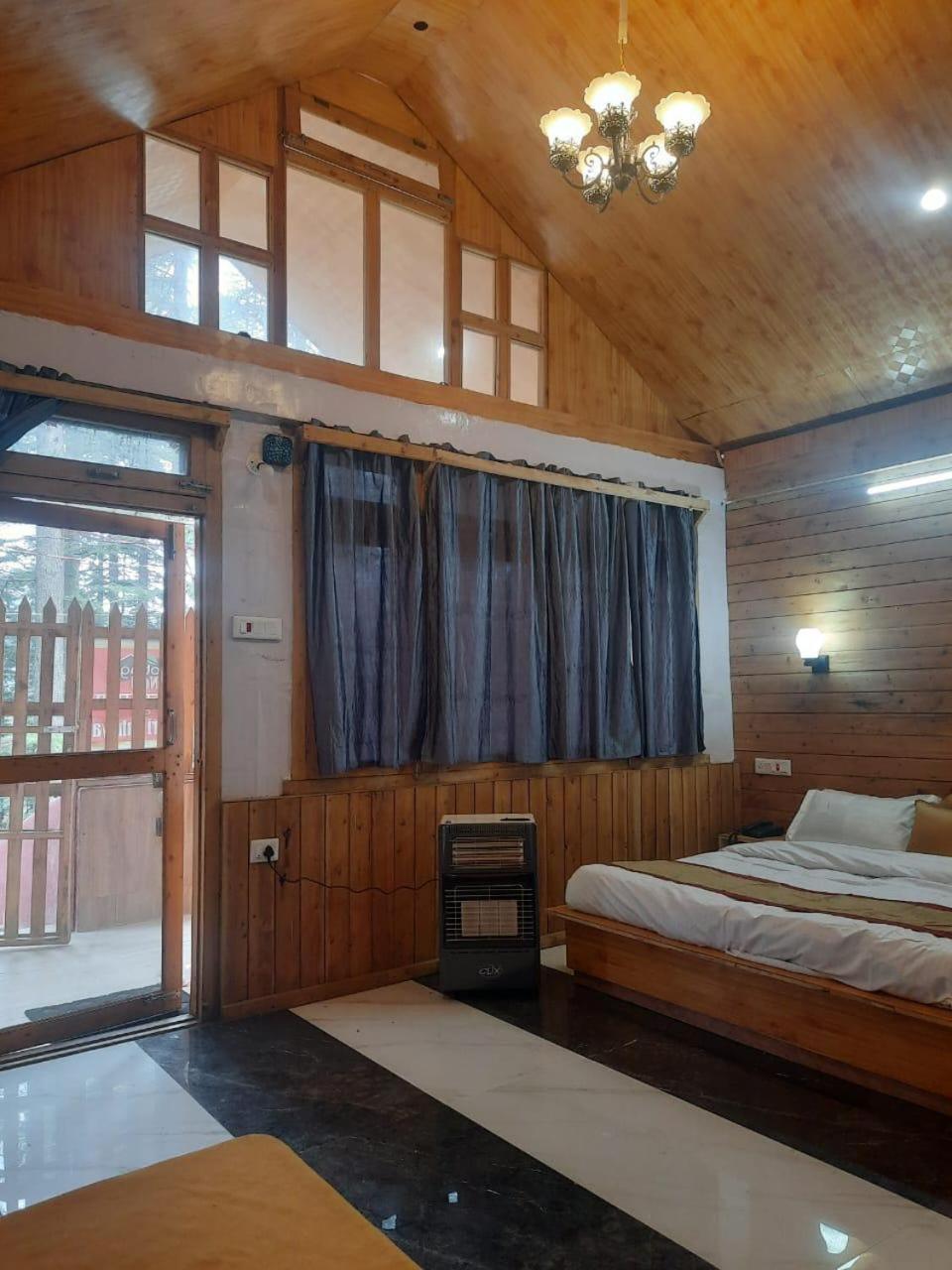 Matri Pitri Cottage Matiana Exterior photo